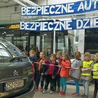 Bezpieczne auto - Bezpieczne dzieci 2015